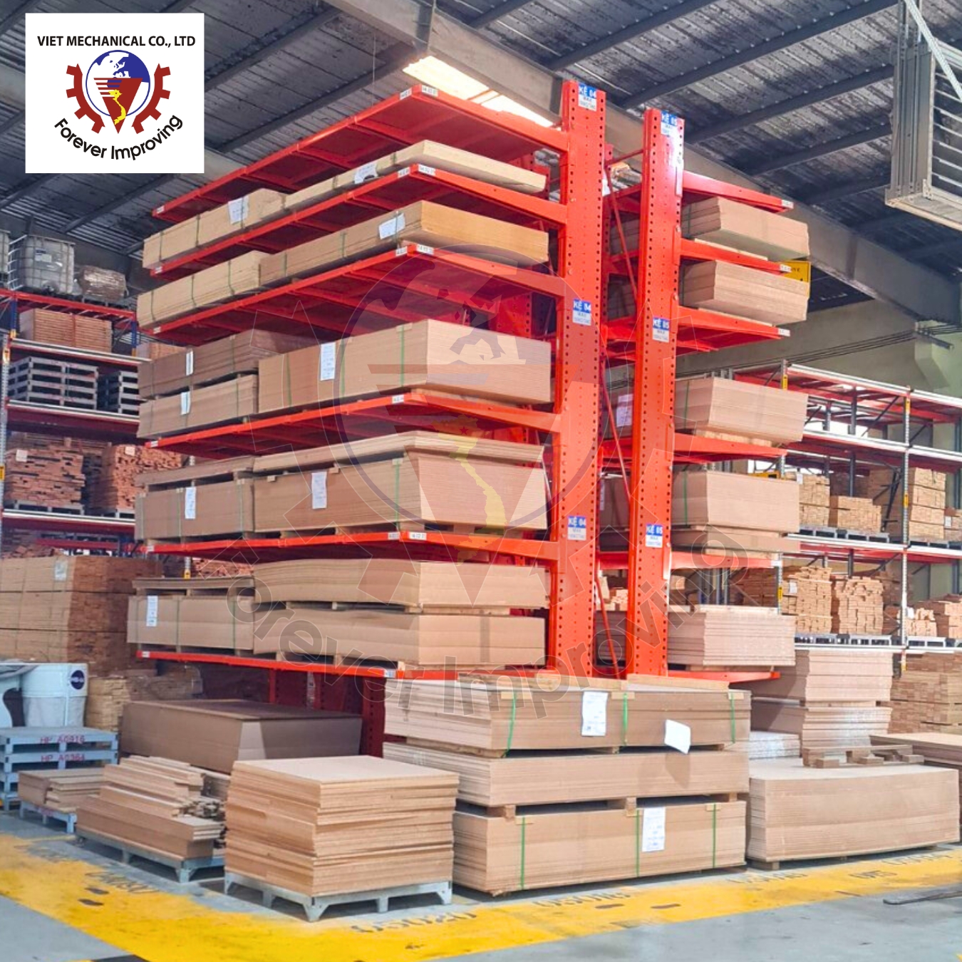 Strong Cantilever Rack Built For Safe And Organized Storage In Factories And Distribution Centers