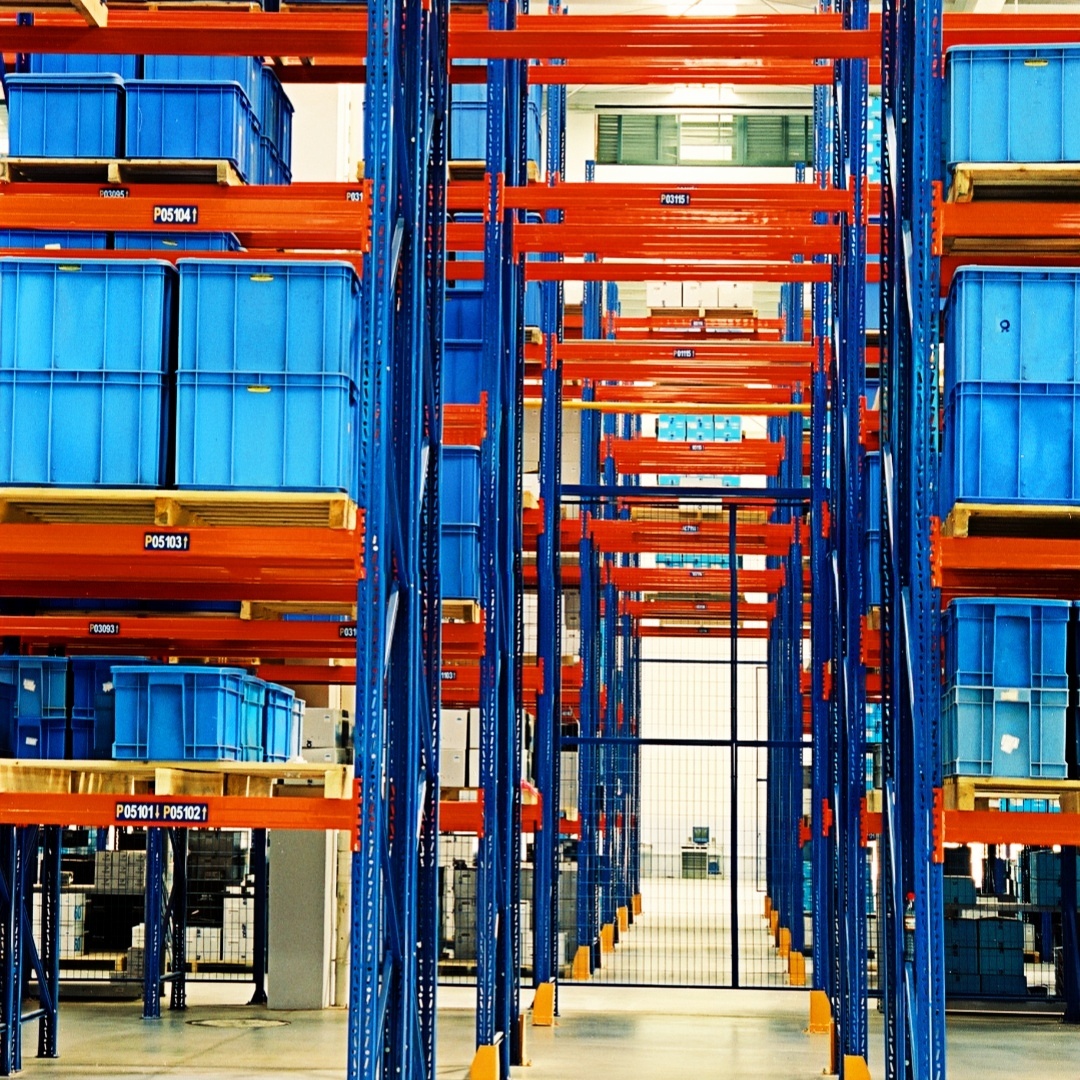 Heavy Duty Industrial Metal Shelf Cantilevered Pallet Rack Powder Coating Finish Bolt Structure for Warehouse Storage Shelves