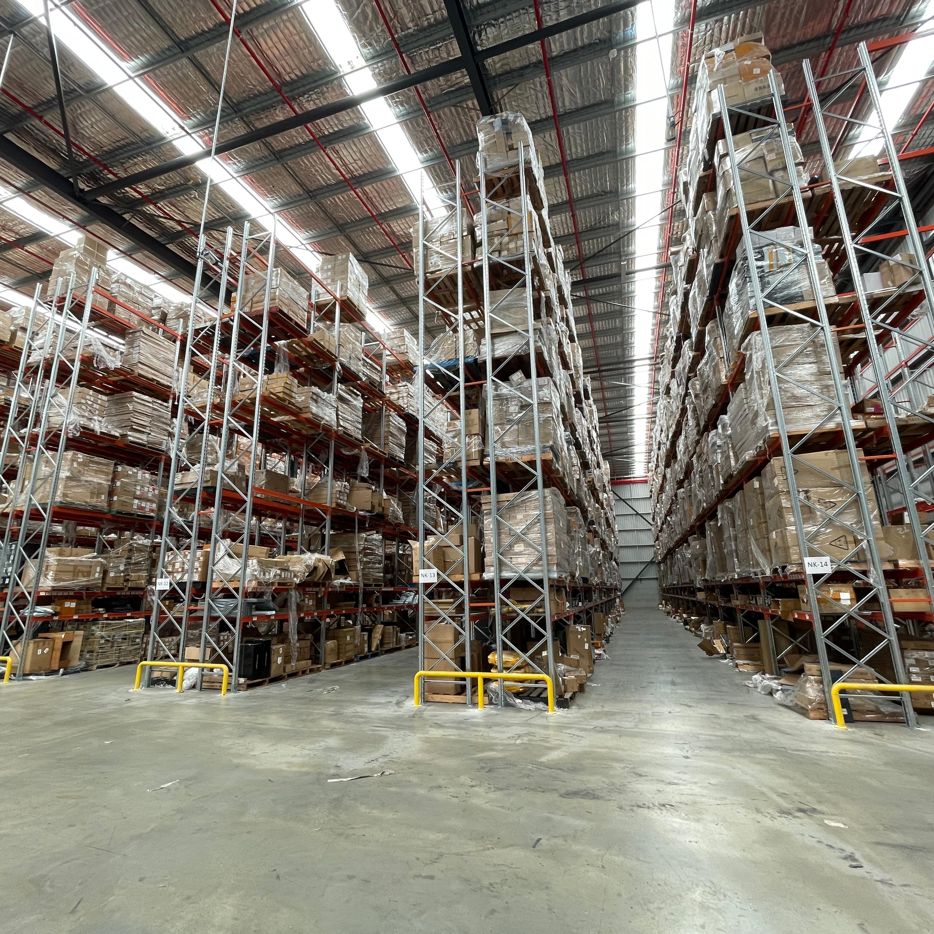 High-Capacity Steel Stacking Shelving Heavy Duty AU Standard Pallet Racking System for Warehouse Storage Solutions