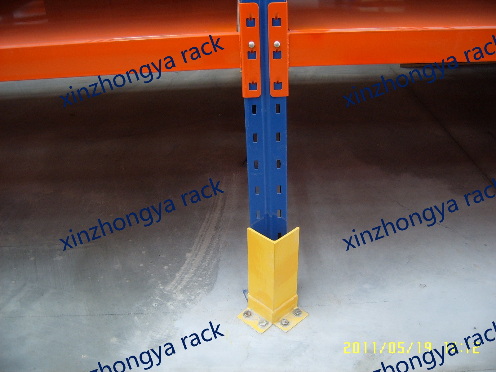 U-shaped Protective Foot for Pallet Racking, Steel, Powder Coated, to Protect Upright Columns From Forklift Collision.