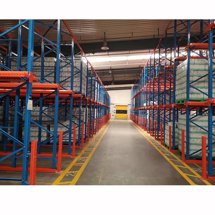 Drive-in Racking Display 1