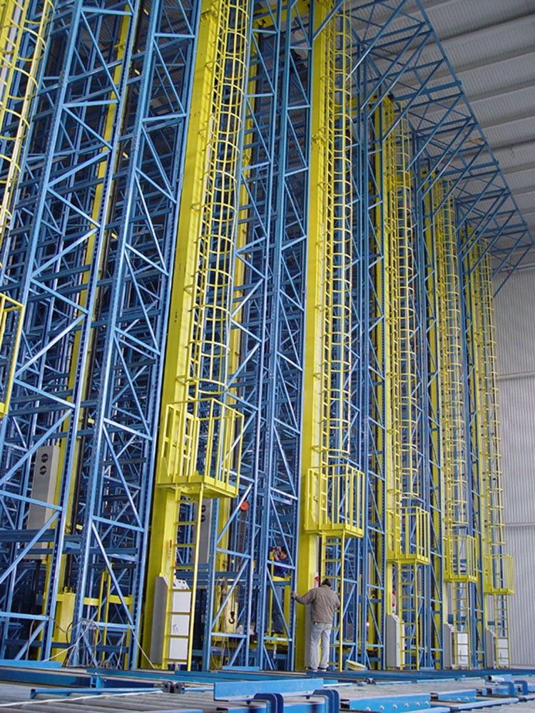 Automated Radio Shuttle Rack High Density Warehouse Storage System 2 Way Pallet Racking FIFO LIFO for Boxed Goods