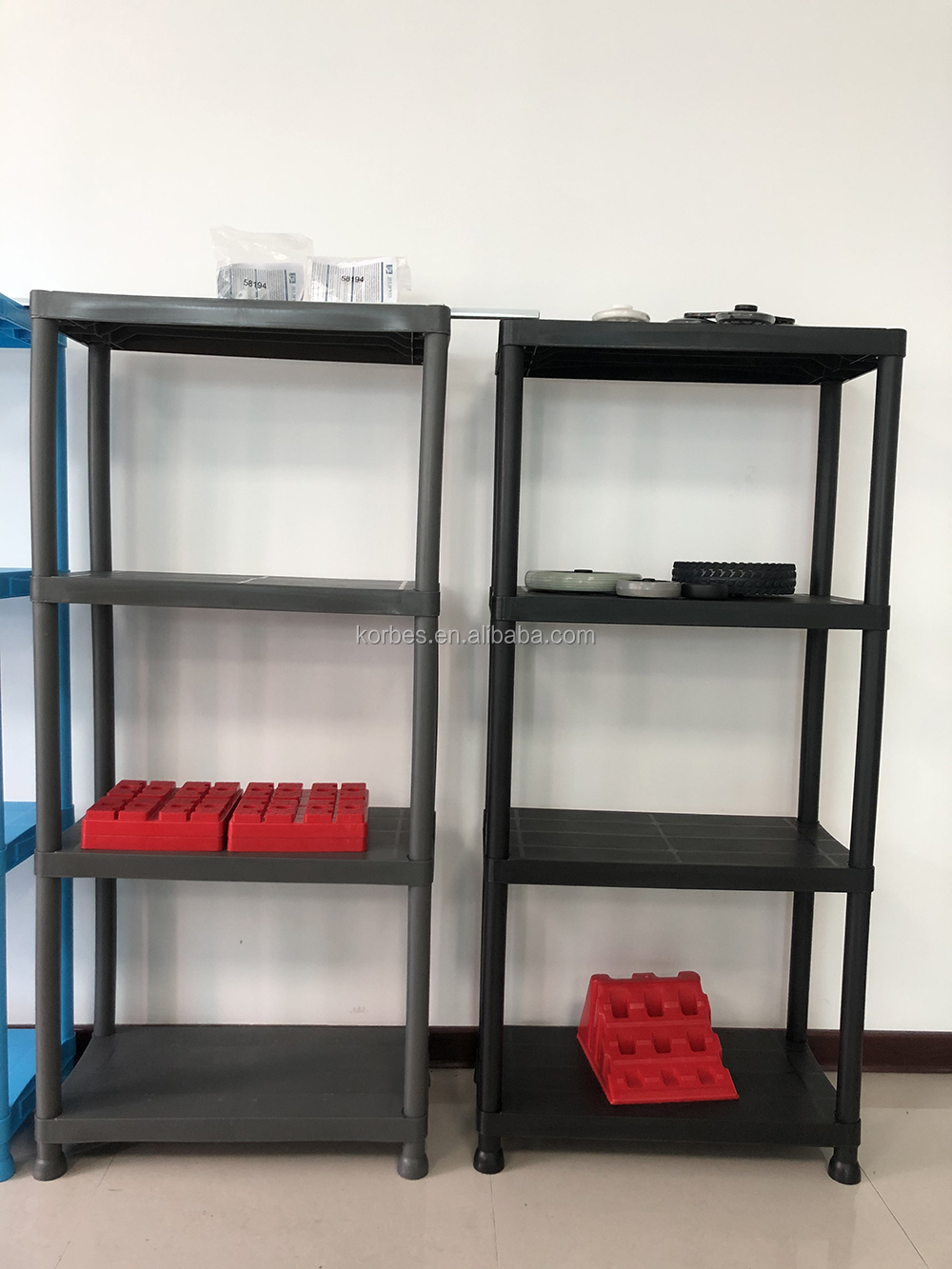 Shelving Unit Detail View
