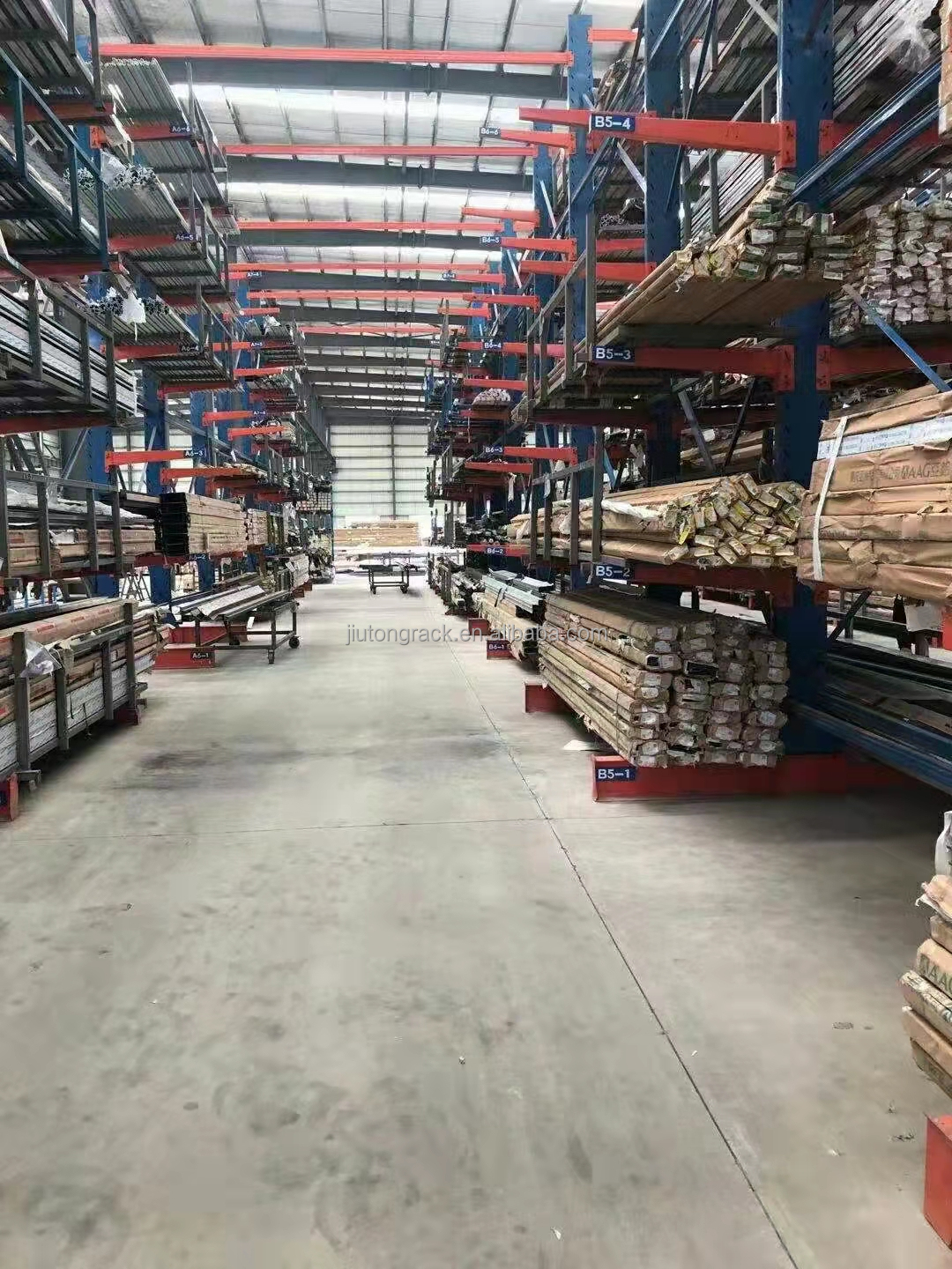 Light Medium Heavy Duty Steel Cantilever Rack 500kg 800kg 1000kg Per Arm Adjustable Storage System for Warehouse