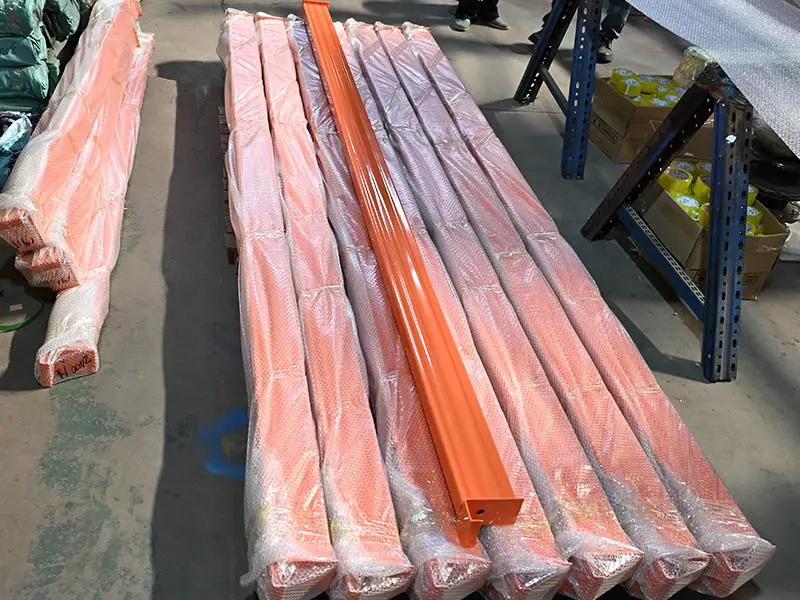 Final quality check and container export packing
